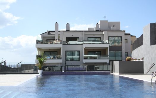 Bright apartment with private garden in Sydenbygg IV